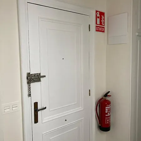 Apartment Gascona 26 - Pleno Centro, Muy Tranquilo, Parking Gratis En Mismo Edificio, Ascensor, Wifi Oviédo