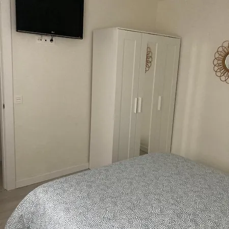 Lägenhet Gascona 26 - Pleno Centro, Muy Tranquilo, Parking Gratis En Mismo Edificio, Ascensor, Wifi Oviedo