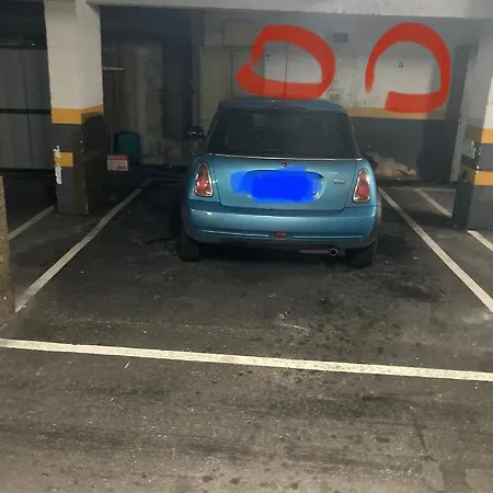 Gascona 26 - Pleno Centro, Muy Tranquilo, Parking Gratis En Mismo Edificio, Ascensor, Wifi Lägenhet *