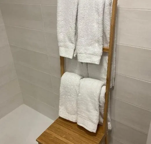 شقة Gascona 26 - Pleno Centro, Muy Tranquilo, Parking Gratis En Mismo Edificio, Ascensor, Wifi