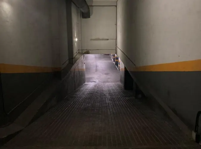 Gascona 26 - Pleno Centro, Muy Tranquilo, Parking Gratis En Mismo Edificio, Ascensor, Wifi شقة اوفيدو